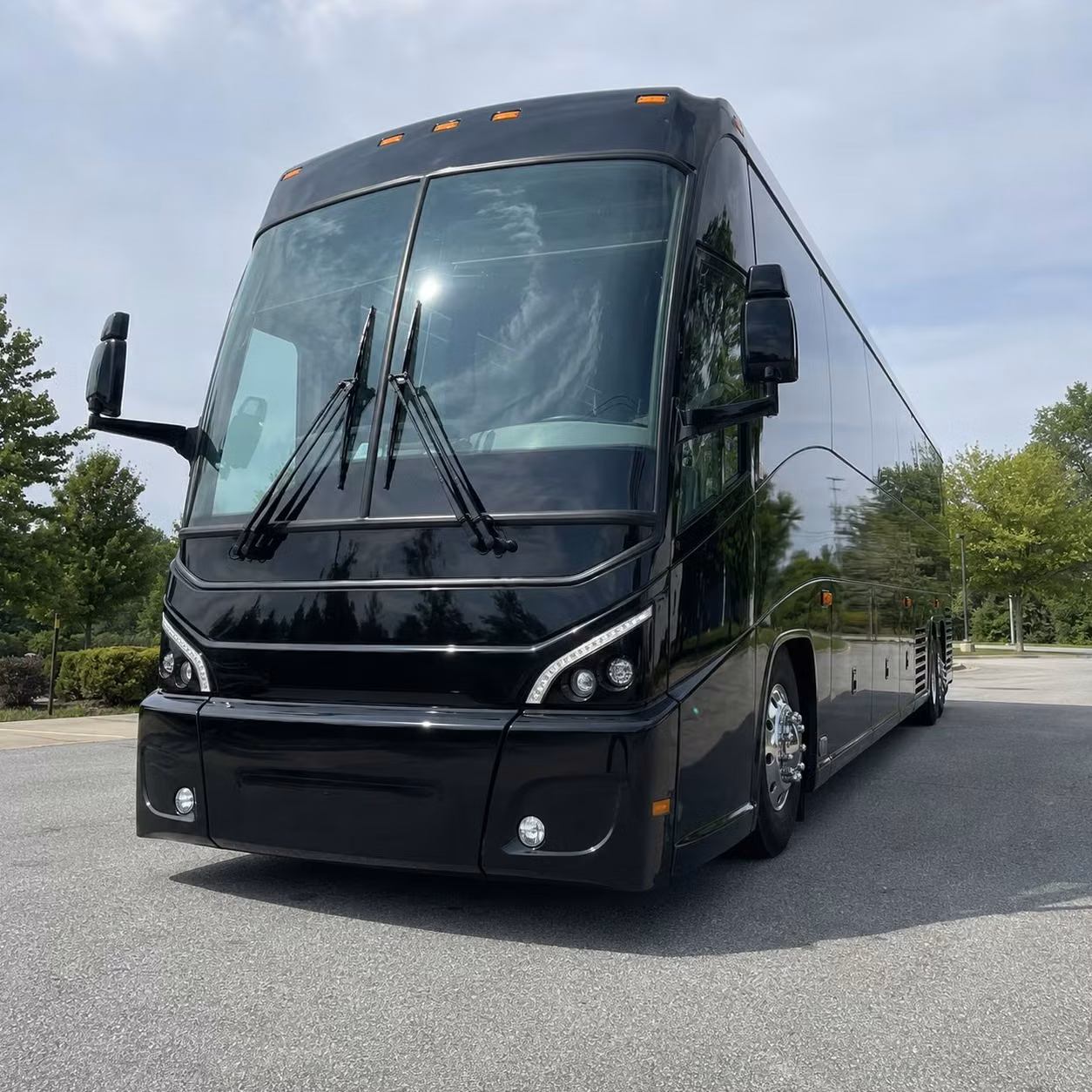 dod compliant charter bus rentals for west palm beach military events and ceremonies