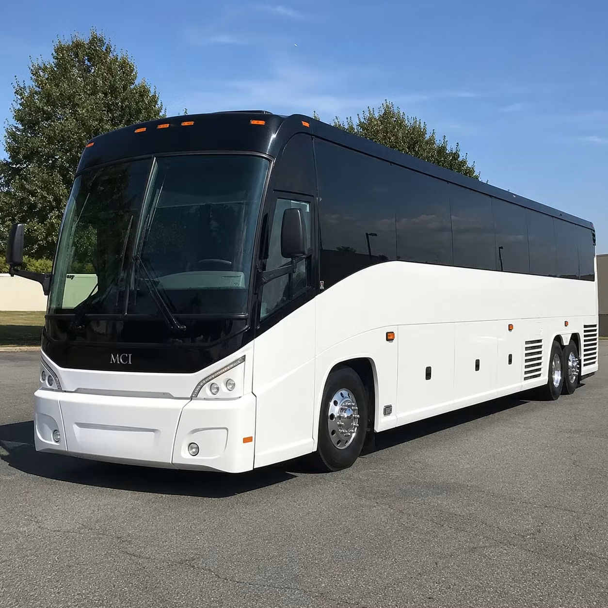 west palm beach groups heading to miami love using busrentalwestpalmbeach com for long distance shuttle service